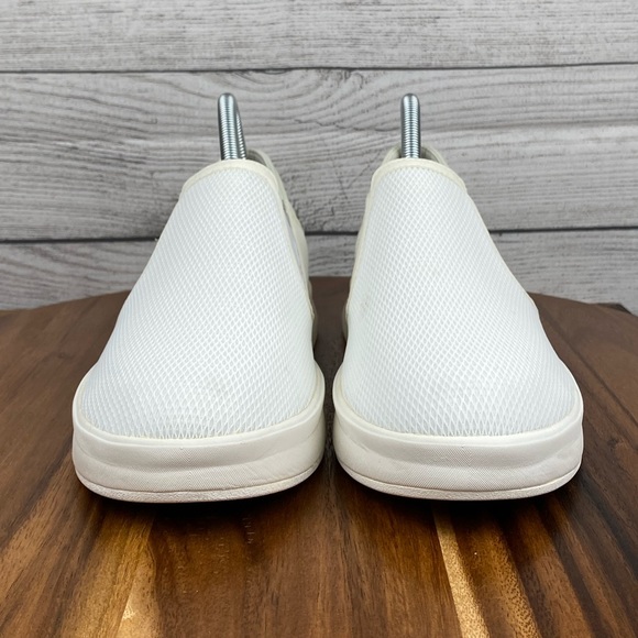 OluKai Ki‘ihele Slip On Bright White Sneaker 20452 Women’s Shoe Size 8.5 - Picture 5 of 12